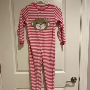 Carter’s Fleece Footed Pajamas, size 6